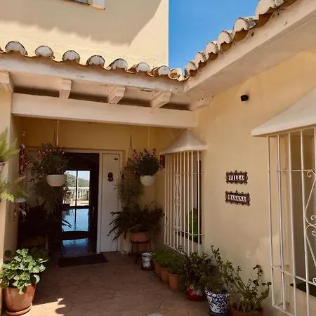 Bed&Breakfast Villa Mañana-2